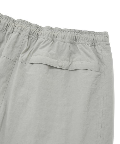 COVERNAT(カバーナット)の「トラックジョガーパンツライトグレー(スウェットパンツ・レディース・その他・LARGE/MEDIUM/X-LARGE/SMALL/XX-LARGE/X-SMALL)」の10枚目の写真