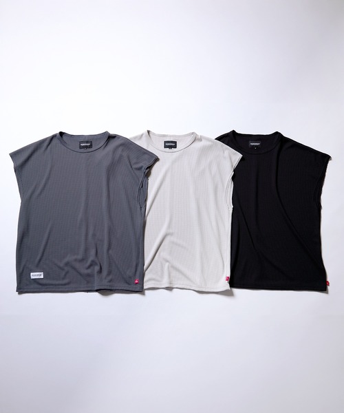 VIRGOwearworks（ヴァルゴウェアワークス）の「THERMAL SLEEVELESS MOTION TOP（Tシャツ/カットソー・メンズ・ライトグレー/ブラック/チャコールグレー・2/3/4）」の8枚目の写真