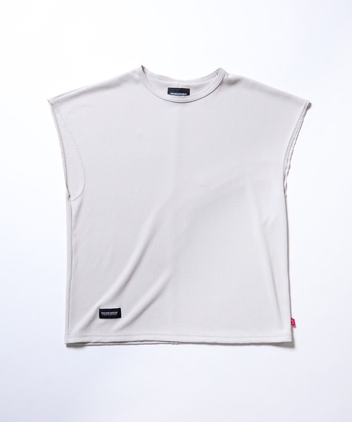 VIRGOwearworks（ヴァルゴウェアワークス）の「THERMAL SLEEVELESS MOTION TOP（Tシャツ/カットソー・メンズ・ライトグレー/ブラック/チャコールグレー・2/3/4）」の7枚目の写真