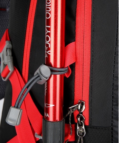 BACKYARD FAMILY(バックヤードファミリー)の「リュック 登山 40l 60l(バックパック/リュック・メンズ・グリーン/レッド/ブルー/ネイビー/オレンジ/ブラック×レッド・40L/60L)」の22枚目の写真