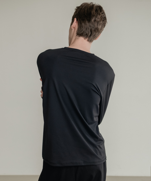 SSIN AND LEE(シンアンドリー)の「アクティブロングスリーブジャージトップブラック(Tシャツ/カットソー・メンズ・その他・MEDIUM/LARGE)」の13枚目の写真