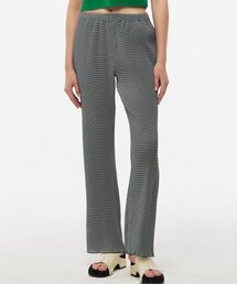 MATCHGLOBE（マッチグローブ）の「プリーツブーツカットバンディングパンツ（グリーン）（スウェットパンツ）」