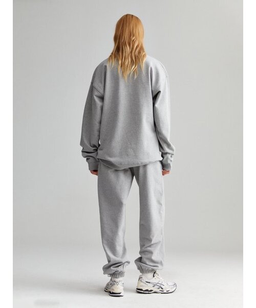 MENASOO(ミナス)の「UNISEX_CIRCLE LOGO SWEATSHIRT_GRAY(スウェット・レディース・グレー・F)」の7枚目の写真