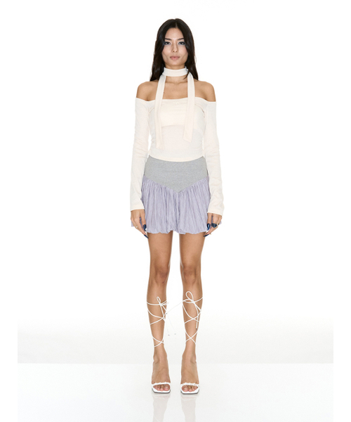 SETSETSET(セットセットセット)の「JENNIE OFF-SHOULDER LOGO TOP PALE YELLOW(Tシャツ/カットソー・レディース・その他・FREE)」の4枚目の写真