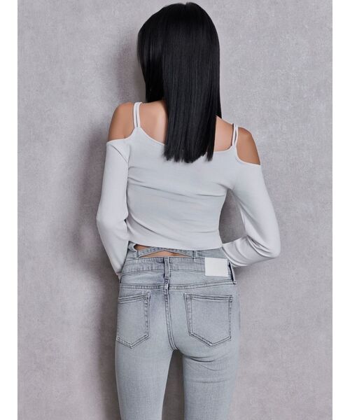 GYDA（ジェイダ）の「Symmetry GYDAバインダートップス（Tシャツ/カットソー・レディース・ブラック/オフホワイト・FREE）」の10枚目の写真