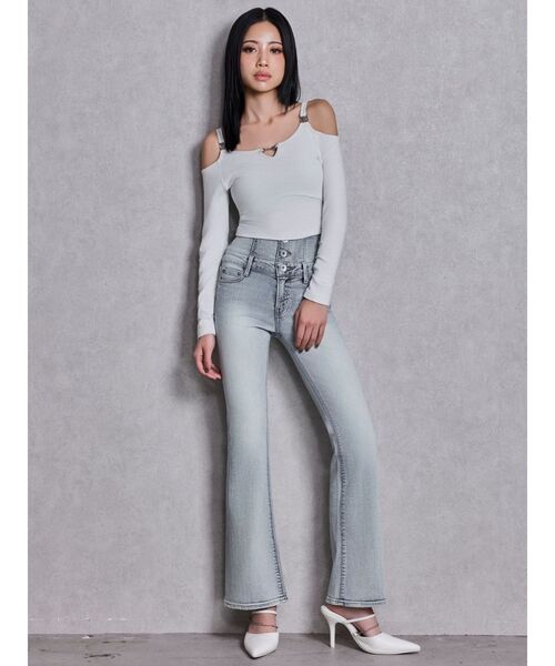 GYDA（ジェイダ）の「Symmetry GYDAバインダートップス（Tシャツ/カットソー・レディース・ブラック/オフホワイト・FREE）」の11枚目の写真