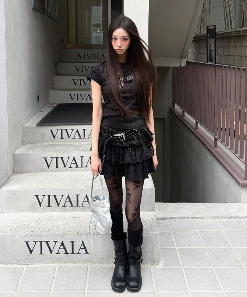 SEQUENZ(シークエンズ)の「※WEB限定 / セットアップ対応 / レディースグリッターフリルミニスカート / sqnz glitter tiered skirt(スカート・レディース・ダークネイビー/ブラック/ライトピンク・SMALL/MEDIUM)」の4枚目の写真