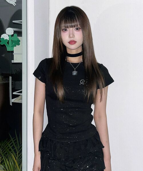 SEQUENZ(シークエンズ)の「※WEB限定 / セットアップ対応 / レディースグリッターフリルミニスカート / sqnz glitter tiered skirt(スカート・レディース・ダークネイビー/ブラック/ライトピンク・SMALL/MEDIUM)」の5枚目の写真