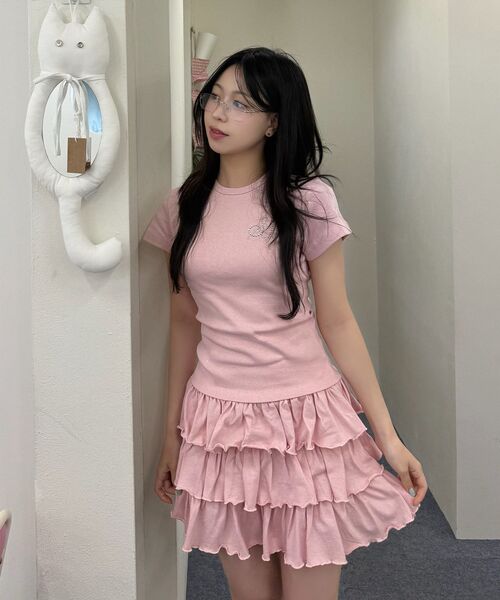 SEQUENZ(シークエンズ)の「※WEB限定 / セットアップ対応 / レディースグリッターフリルミニスカート / sqnz glitter tiered skirt(スカート・レディース・ダークネイビー/ブラック/ライトピンク・SMALL/MEDIUM)」の9枚目の写真