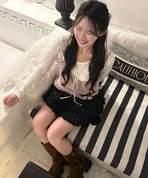 SEQUENZ(シークエンズ)の「※WEB限定 / セットアップ対応 / レディースグリッターフリルミニスカート / sqnz glitter tiered skirt(スカート・レディース・ダークネイビー/ブラック/ライトピンク・SMALL/MEDIUM)」の17枚目の写真