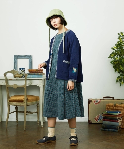 Jocomomola(ホコモモラ)の「Armadura de flores ジャカードワンピース(ワンピース・レディース・ネイビー/マスタード・40)」の15枚目の写真