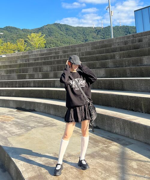 eastserviceshop(イーストサービスショップ)の「Tool Graphic Sweatshirt - Black(スウェット・レディース・その他・SMALL/MEDIUM)」の5枚目の写真