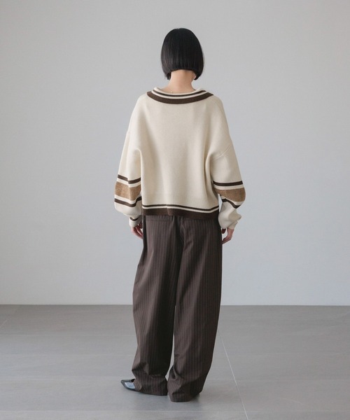 LOWRYS FARM（ローリーズファーム）の「エリポロラインニットプルオーバー　645088（ニット/セーター・レディース・グレー/アイボリー/ネイビー・FREE）」の5枚目の写真