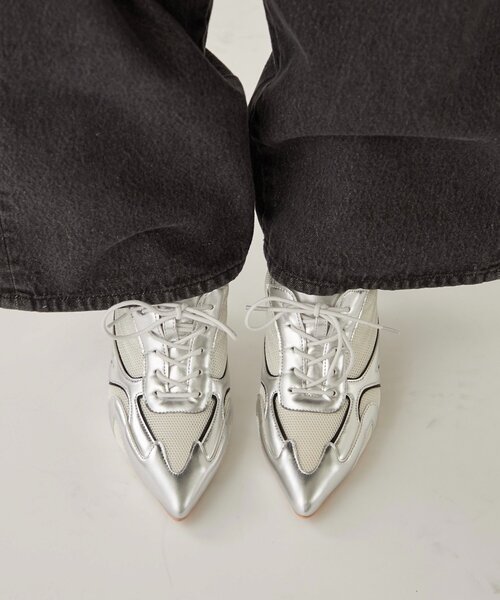 WHO'S WHO gallery(フーズフーギャラリー)の「MESH HEEL SNEAKERS(スニーカー・レディース・ブラック/オフホワイト・X-LARGE/LARGE/MEDIUM)」の4枚目の写真