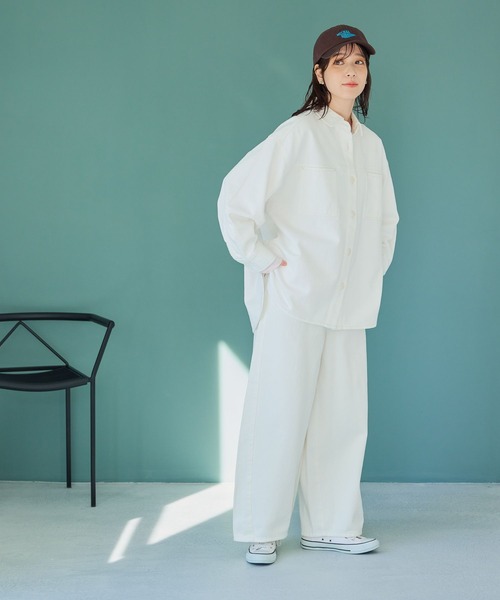 studio CLIP（スタディオクリップ）の「甘織りデニムオーバーシャツジャケット《CLIP denim》（シャツ/ブラウス・レディース・ベージュ/ライトグレー/ホワイト/ブルー系その他・FREE）」の9枚目の写真