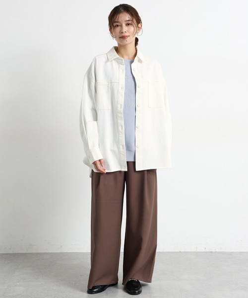 studio CLIP（スタディオクリップ）の「甘織りデニムオーバーシャツジャケット《CLIP denim》（シャツ/ブラウス・レディース・ベージュ/ライトグレー/ホワイト/ブルー系その他・FREE）」の15枚目の写真