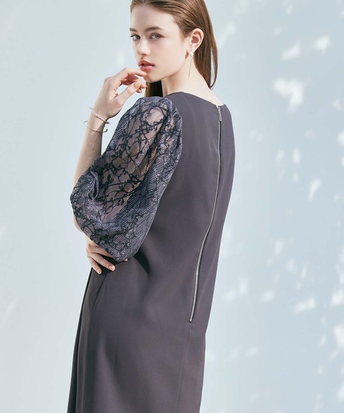 AIMER(エメ)の「モール刺繍ボリュームスリーブキーネックワンピース 結婚式 お呼ばれ ドレス 20代 30代(ドレス・レディース・ブラウン/マスタード/チャコールグレー・MEDIUM)」の1枚目の写真