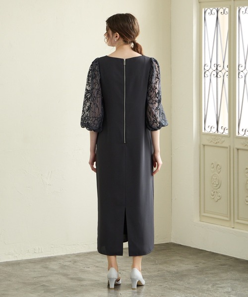 AIMER(エメ)の「モール刺繍ボリュームスリーブキーネックワンピース 結婚式 お呼ばれ ドレス 20代 30代(ドレス・レディース・ブラウン/マスタード/チャコールグレー・MEDIUM)」の12枚目の写真