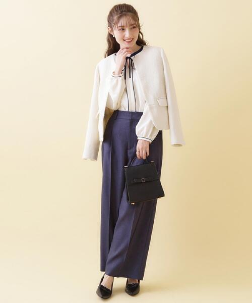 couture brooch（クチュールブローチ）の「【洗える・ハレの日・通勤】配色 細リボンタイ ブラウス（シャツ/ブラウス・レディース・ホワイト系7/ライトグレー系4/ベージュ系4・40/38/42/36）」の10枚目の写真