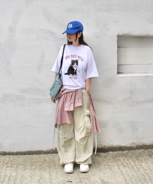 ROIDESROIS(ロワデロワ)の「キトンキャットプリント半袖Tシャツ(ホワイト)(Tシャツ/カットソー・レディース・その他・M/L/2XL/XL/S)」の3枚目の写真