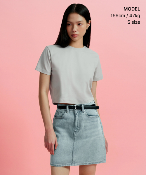 MUSINSA STANDARD WOMAN（ムシンサスタンダードウーマン）の「ウィメンズデニムミニスカート[スカイブルー]（スカート・レディース・その他・SMALL/MEDIUM/LARGE/X-SMALL）」の4枚目の写真