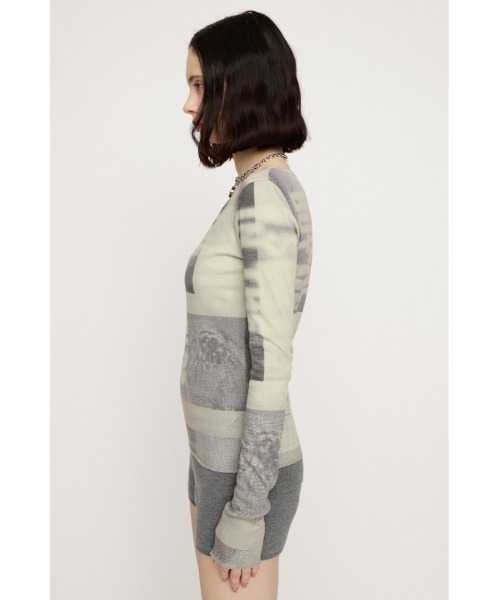 SLY(スライ)の「【2026SS新作】GRAPHIC SHEER L/S T/SHLIMITED ITEM グラフィックシアーロングスリーブTシャツ 春服(Tシャツ/カットソー・レディース・カーキ/ブルー・FREE)」の8枚目の写真