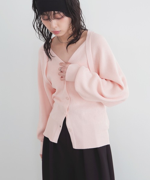 MOCHINO ローズピンクの素敵色おりぼんカーディガン Levi's/リーバイス スーパーソフト クルーネックカーディガン