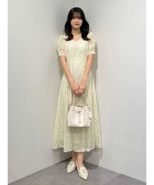 MERCURYDUO(マーキュリーデュオ)の「レースパイピングロングワンピース(ワンピース・レディース・イエロー/ブルー/オフホワイト・MEDIUM/SMALL)」の12枚目の写真