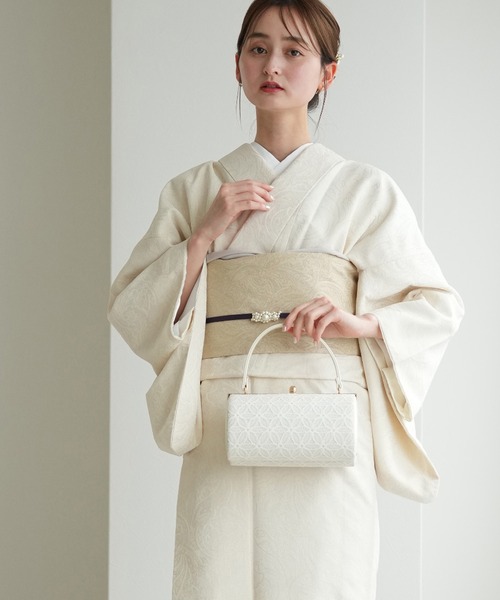 utatane(ウタタネ)の「着物 utatane ジャガードペイズリー袷着物(着物・レディース・オフホワイト/ベージュ/ネイビー/エンジ・FREE)」の2枚目の写真