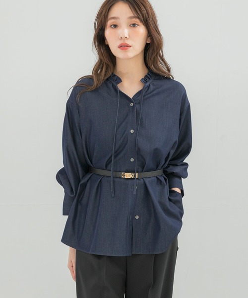 URBAN RESEARCH ROSSO WOMEN（アーバンリサーチ　ロッソ）の「『WEB限定』フリルネックデニムブラウス（シャツ/ブラウス・レディース・ブルー/インディゴブルー・FREE）」の19枚目の写真