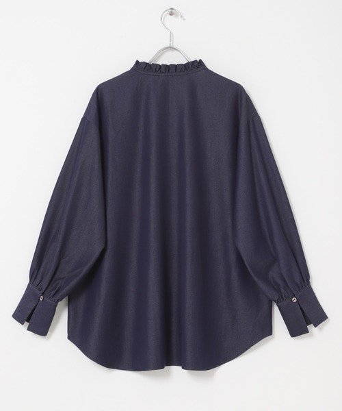 URBAN RESEARCH ROSSO WOMEN（アーバンリサーチ　ロッソ）の「『WEB限定』フリルネックデニムブラウス（シャツ/ブラウス・レディース・ブルー/インディゴブルー・FREE）」の9枚目の写真