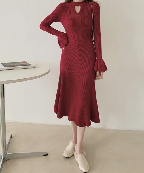 Miniministore（ミニミニストア）の「キーホールネックリブニットワンピース秋冬（ワンピース・レディース・ワインレッド/ライトブラウン/ブラック・FREE）」の15枚目の写真
