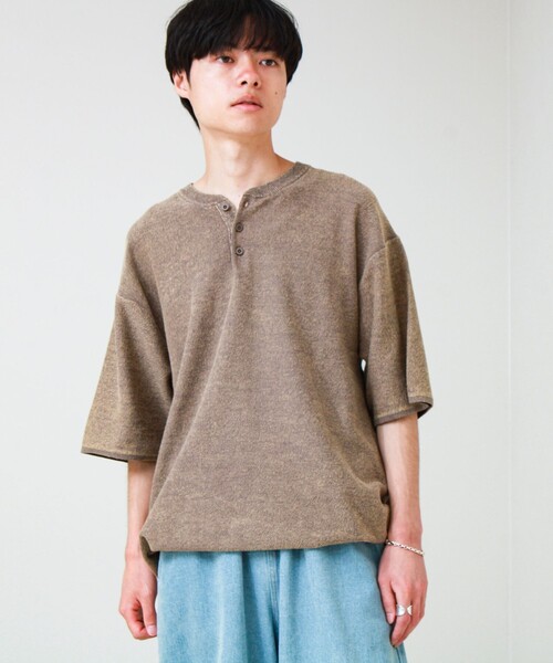 GLOSTER（グロスター）の「【大人の抜け感】スノーウォッシュ ヘンリーネックプルオーバー（ニット/セーター・メンズ・ベージュ/ネイビー/チャコールグレー・M/S/L）」の6枚目の写真