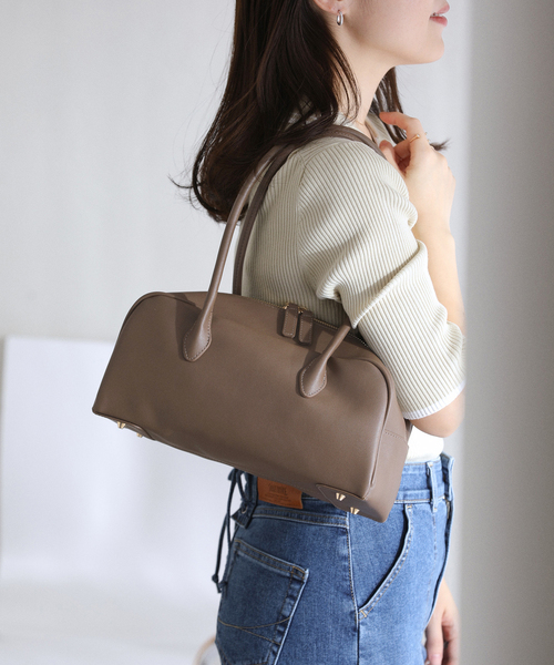 La TOTALITE（ラトータリテ）の「VELETTO/ヴェレット ショルダーバッグ（ショルダーバッグ・レディース・ベージュ/ブラック・FREE）」の2枚目の写真