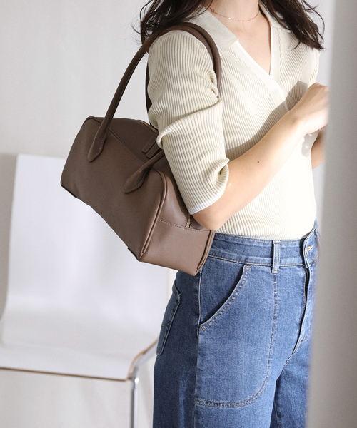 La TOTALITE（ラトータリテ）の「VELETTO/ヴェレット ショルダーバッグ（ショルダーバッグ・レディース・ベージュ/ブラック・FREE）」の12枚目の写真