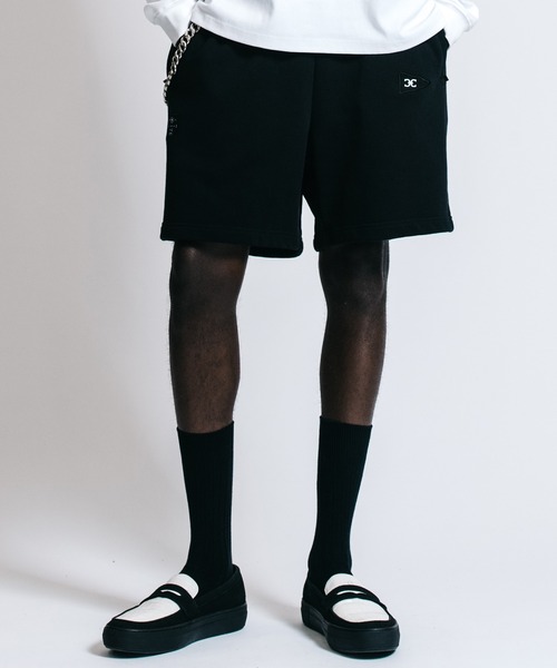 CRIMIE(クライミー)の「PATCHWORK LOGO SWEAT SHORTS(スウェットパンツ・メンズ・オートミール/ブラック・M/L/XL/XXL)」の1枚目の写真