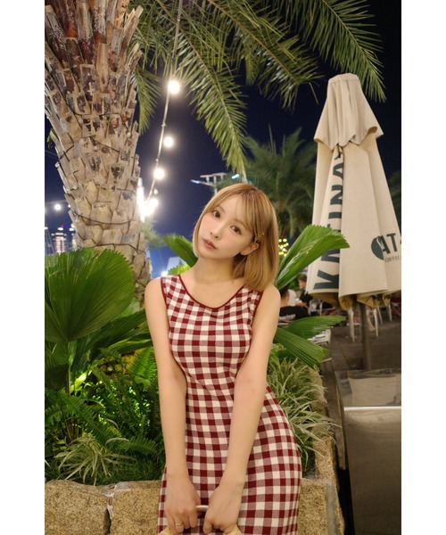 MISTREASS(ミストレアス)の「Gingham Check Knit Dress & Cardigan(セットアップ・レディース・レッド・FREE)」の4枚目の写真