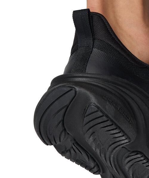 UNDER ARMOUR(アンダーアーマー)の「UAローグ6 ワイド(ランニング/メンズ)(スニーカー・メンズ・ブラック系その他・29.0cm/28.5cm/28.0cm/26.5cm/26.0cm/27.0cm/30.0cm/25.0cm/25.5cm/27.5cm/29.5cm)」の9枚目の写真