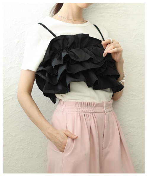 Sawa a la mode(サワアラモード)の「バックシャーリング撥水フリルビスチェ(その他トップス・レディース・ブラック・FREE)」の13枚目の写真