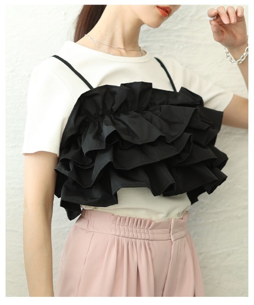 Sawa a la mode(サワアラモード)の「バックシャーリング撥水フリルビスチェ(その他トップス・レディース・ブラック・FREE)」の21枚目の写真