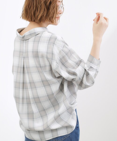 grove（グローブ）の「【大人の抜け感】オンブレーチェックシャツ（シャツ/ブラウス・レディース・ホワイト系4/ネイビー系1・02/03/01/05/04）」の4枚目の写真