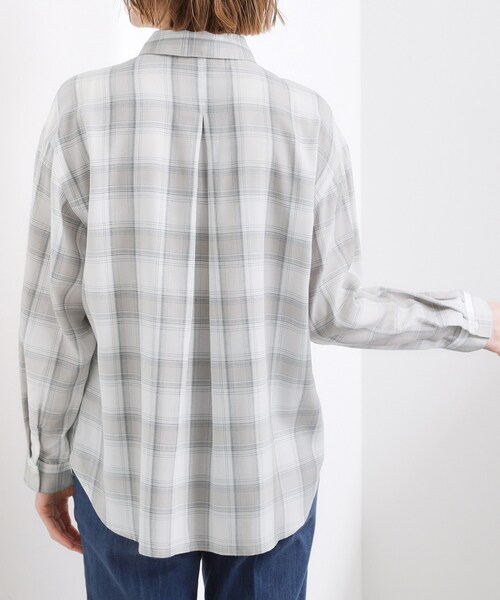 grove（グローブ）の「【大人の抜け感】オンブレーチェックシャツ（シャツ/ブラウス・レディース・ホワイト系4/ネイビー系1・02/03/01/05/04）」の13枚目の写真