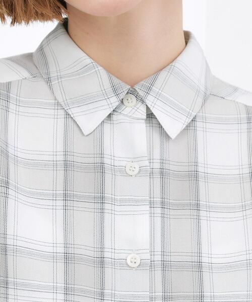 grove（グローブ）の「【大人の抜け感】オンブレーチェックシャツ（シャツ/ブラウス・レディース・ホワイト系4/ネイビー系1・02/03/01/05/04）」の14枚目の写真