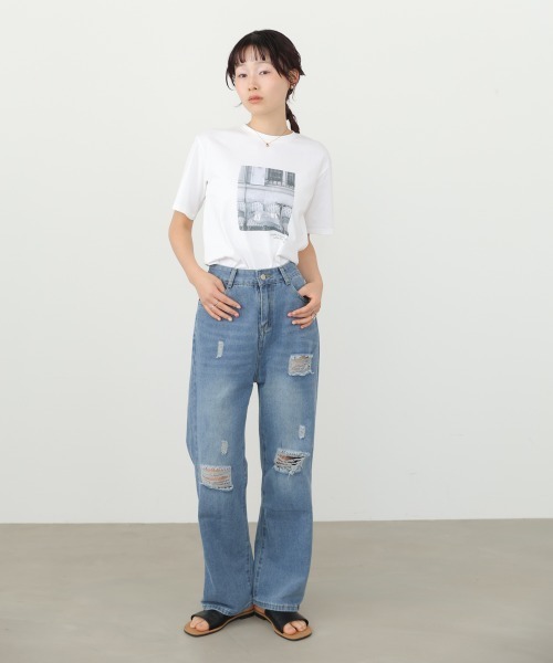 Bab（バブ）の「【サイズ展開あり】ストレートダメージデニムパンツ（デニムパンツ・レディース・ライトブルー・S/M/L）」の6枚目の写真