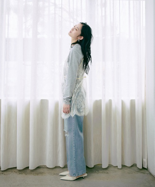Bab（バブ）の「【サイズ展開あり】ストレートダメージデニムパンツ（デニムパンツ・レディース・ライトブルー・S/M/L）」の3枚目の写真