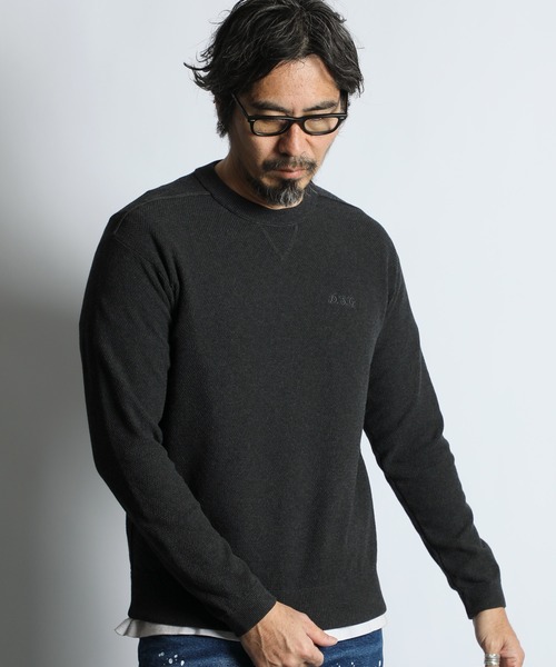 The DUFFER of ST.GEORGE（ザダファーオブセントジョージ）の「TC CREPE KNIT CREW NECK PULLOVER：クレープニット クルーネック / コットンポリエステル / ドライタッチ（ニット/セーター・メンズ・オレンジ/ブラック/ブルーグリーン/グレー・X-LARGE/LARGE/MEDIUM）」の3枚目の写真