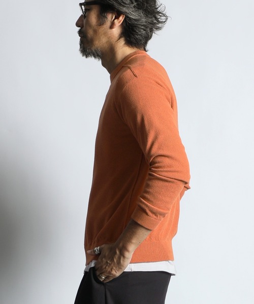 The DUFFER of ST.GEORGE（ザダファーオブセントジョージ）の「TC CREPE KNIT CREW NECK PULLOVER：クレープニット クルーネック / コットンポリエステル / ドライタッチ（ニット/セーター・メンズ・オレンジ/ブラック/ブルーグリーン/グレー・X-LARGE/LARGE/MEDIUM）」の13枚目の写真