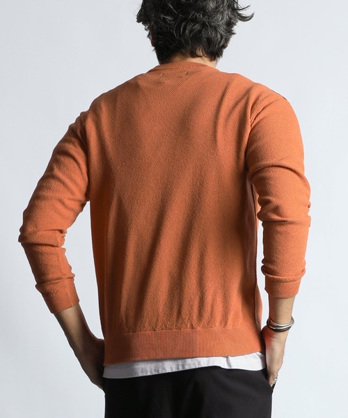 The DUFFER of ST.GEORGE（ザダファーオブセントジョージ）の「TC CREPE KNIT CREW NECK PULLOVER：クレープニット クルーネック / コットンポリエステル / ドライタッチ（ニット/セーター・メンズ・オレンジ/ブラック/ブルーグリーン/グレー・X-LARGE/LARGE/MEDIUM）」の14枚目の写真