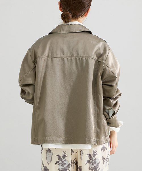 IENA（イエナ）の「フィブリルサテン ミリタリーブルゾン（ミリタリージャケット・レディース・カーキ・FREE）」の5枚目の写真