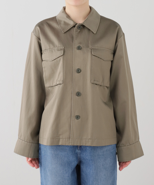 IENA（イエナ）の「フィブリルサテン ミリタリーブルゾン（ミリタリージャケット・レディース・カーキ・FREE）」の8枚目の写真